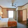 Отель Comfort Suites University Drive, фото 5