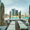Отель WelHome - Dubai Delight: Luxe Living 1BR at Binghatti Luna, фото 21