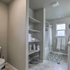 Отель Chic Bend Home w/ Deck < 3 Mi to Downtown!, фото 9