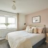 Отель Warwick Serviced Home for 8 walking distance to University, фото 7