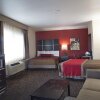 Отель Harbor Inn & Suites Oceanside, фото 30