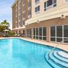 Отель Holiday Inn Express Hotel & Suites Fort Myers East - The Forum, an IHG Hotel, фото 18
