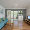Отель Shoal Bay Beachclub Apartments, фото 5