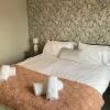 Отель Modern Cosy Home Sleeps 6 With Parking nr Preston, фото 3