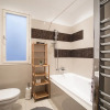 Отель Large Central Apartment Fehérhajó, фото 17