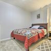 Отель Springfield Vacation Rental: 1 Mi to Downtown, фото 3