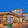Отель Holiday Inn Express Hotel & Suites Branson 76 Central, an IHG Hotel, фото 1