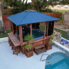 Отель Gorgeous Urban Oasis W/hot Tub, Heated Pool And Private Movie Theater 3 Bedroom Home by Redawning, фото 19