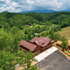 Отель Wilder by Avantstay15min From Pigeon Forge, 22ppl, фото 17