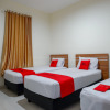 Отель RedDoorz near Living Plaza Purwokerto, фото 7