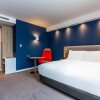 Отель Holiday Inn Express Fleet, an IHG Hotel, фото 6
