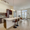 Отель TWO Modern CozySuites at Town Lake 19-12, фото 13