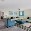 Отель Spacious 6BR w Pool SPA With a Stunning Green View, фото 2