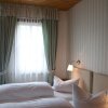 Отель Gasthof - Hotel zur Post в Пекинге