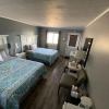 Отель The Pines Motel and Cottages, фото 8
