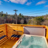 Отель Marshall Studio w/ Loft, Hot Tub & Views!, фото 10