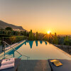 Отель Luxury Villa Golden Crest With Private Swimming Pool, фото 15