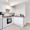 Отель Stylish 1-bed Apartment - Heart of Tunbridge Wells, фото 4