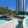Отель Private Luxe 3 Bdr At Q Surfers Paradise, фото 17