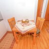 Отель Cosy Little Holiday Home in Chiemgau - Balcony, Sauna and Swimming Pool в Рупольдинге