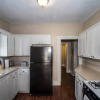 Отель Cozy 2br/1ba Near Downtown Sleeps 8, фото 6