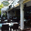 Отель Big Boys' Bed & Burger, фото 8