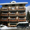 Отель ALBERGO ALPENROSE Ski&Bike Mountain Hotel, фото 1