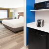 Отель Holiday Inn Express and Suites Detroit/Sterling Heights, an IHG Hotel, фото 4