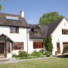 Отель Larkrise Cottage, фото 1