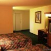 Отель University Inn and Suites Tallahassee, фото 15