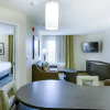 Отель Candlewood Suites Lakeville I-35, фото 2