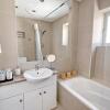 Отель 2BR SEAVIEW Apt in prime location 1 min from sea, фото 6
