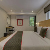 Отель OYO Townhouse 150 Hotel Sahaj Palace, фото 15