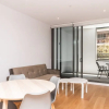 Отель New 2 Bedroom Darling Harbor Apartment, фото 6