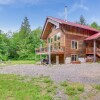 Отель Little Bear Lodge - Three Bedroom Home with Mountain View, фото 14