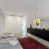 Отель Inner City Apartments, фото 6