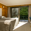 Отель Tongariro Lodge, фото 4