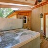 Отель Charming Hiawassee Tiny Home w/ Hot Tub & Views!, фото 14