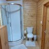 Отель Beautiful 1-bed Log Cabin in Retford Close to A1, фото 9