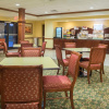 Отель Holiday Inn Express Hotel & Suites Lexington NW-The Vineyard, an IHG Hotel, фото 35