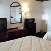 Отель Relax Inn and Suites, фото 8