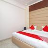 Отель OYO Flagship 22705 Triveni Inn, фото 7