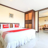 Отель OYO 383 White inn hotel, фото 5