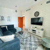 Отель Mp12 - Luxurious 2br in Marina Pinnacle Tower, фото 1