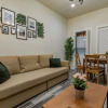 Отель Spacious 3BR Flat 15 min to NYC, фото 2