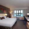 Отель Delta Victoria Ocean Pointe Resort and Spa, фото 47