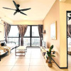 Отель OYO Home 90948 Irishe Homestay Penang City Seaview, фото 35