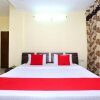 Отель OYO 19765 Royal Guest House, фото 3