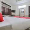 Отель Oyo 7065 Hotel Surya Palace, фото 6
