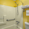 Отель Days Inn Greensboro Airport, фото 9
